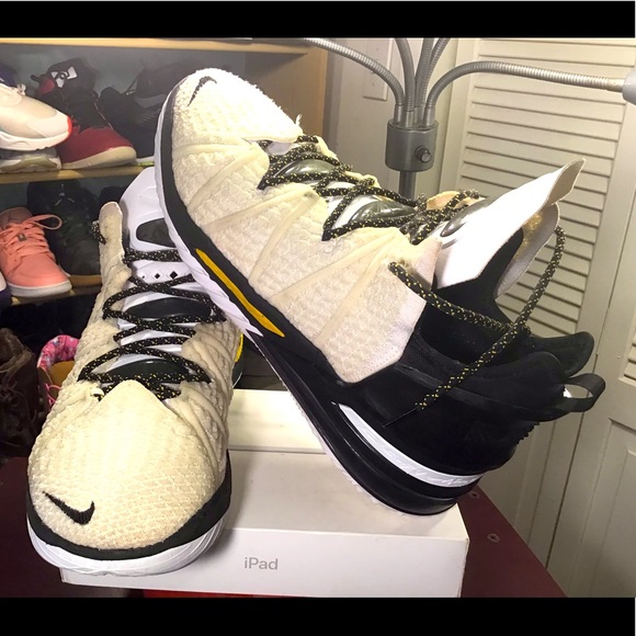 Nike Other - Nike Lebron 18Lakers Home